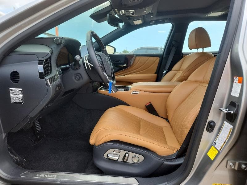 2024 LEXUS LS 500 BASE 7