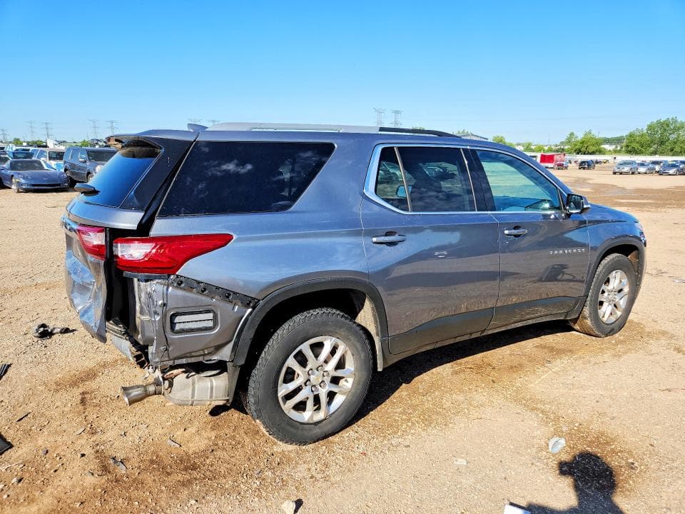 2018 CHEVROLET TRAVERSE LT 3