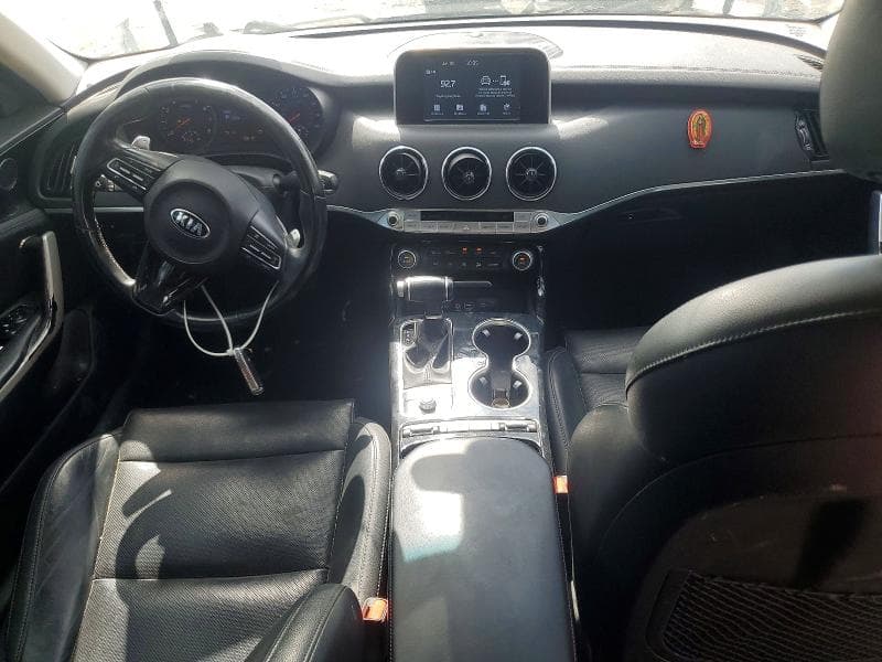 2019 KIA STINGER BASE 8