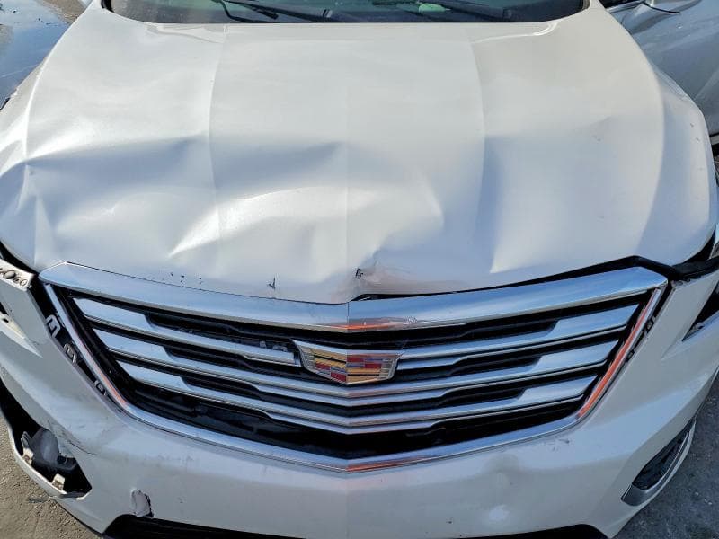 2017 CADILLAC XT5 12