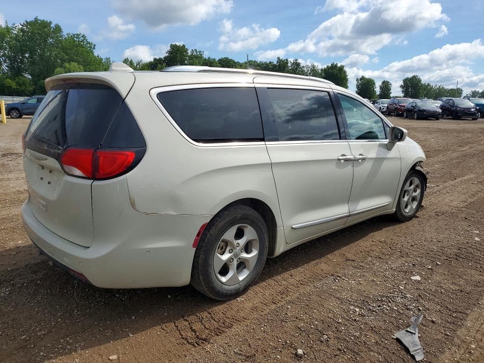 2017 CHRYSLER PACIFICA TOURING L PLUS 3