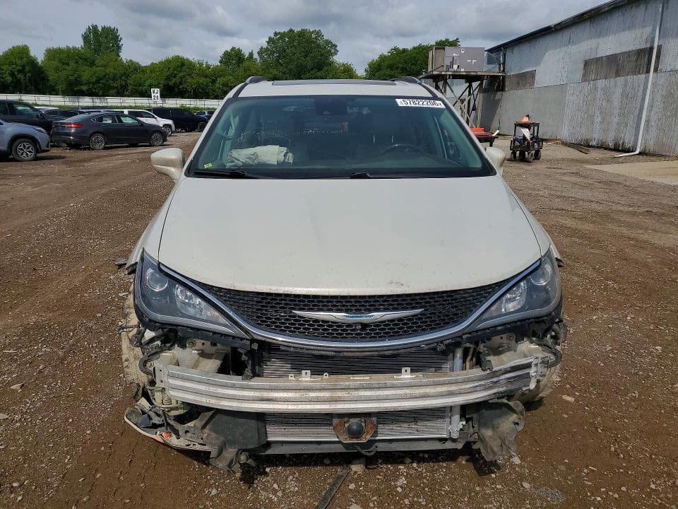 2017 CHRYSLER PACIFICA TOURING L PLUS 5