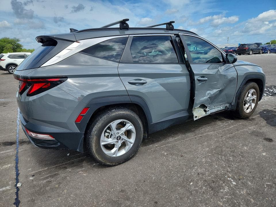 2024 HYUNDAI TUCSON SEL 3