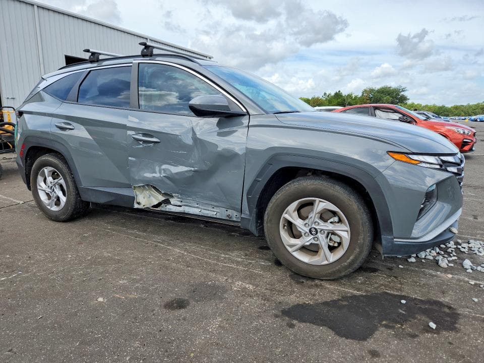 2024 HYUNDAI TUCSON SEL 4