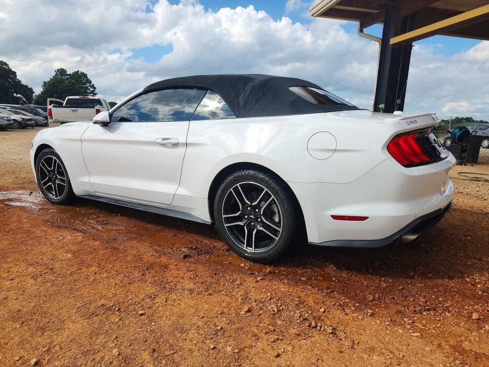 2021 FORD MUSTANG 2