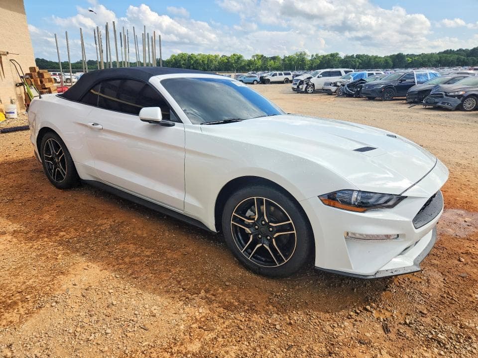 2021 FORD MUSTANG 4