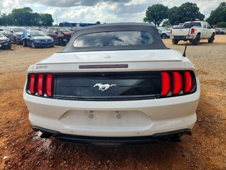 2021 FORD MUSTANG 6