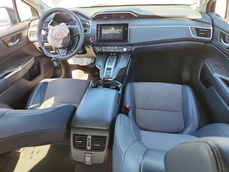 2018 HONDA CLARITY 8