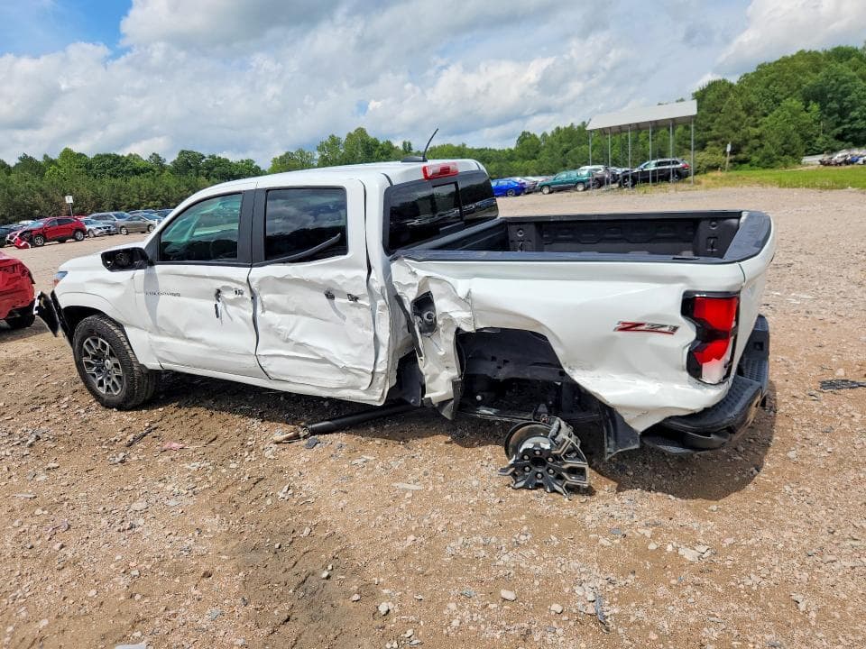 2025 CHEVROLET COLORADO Z71 2