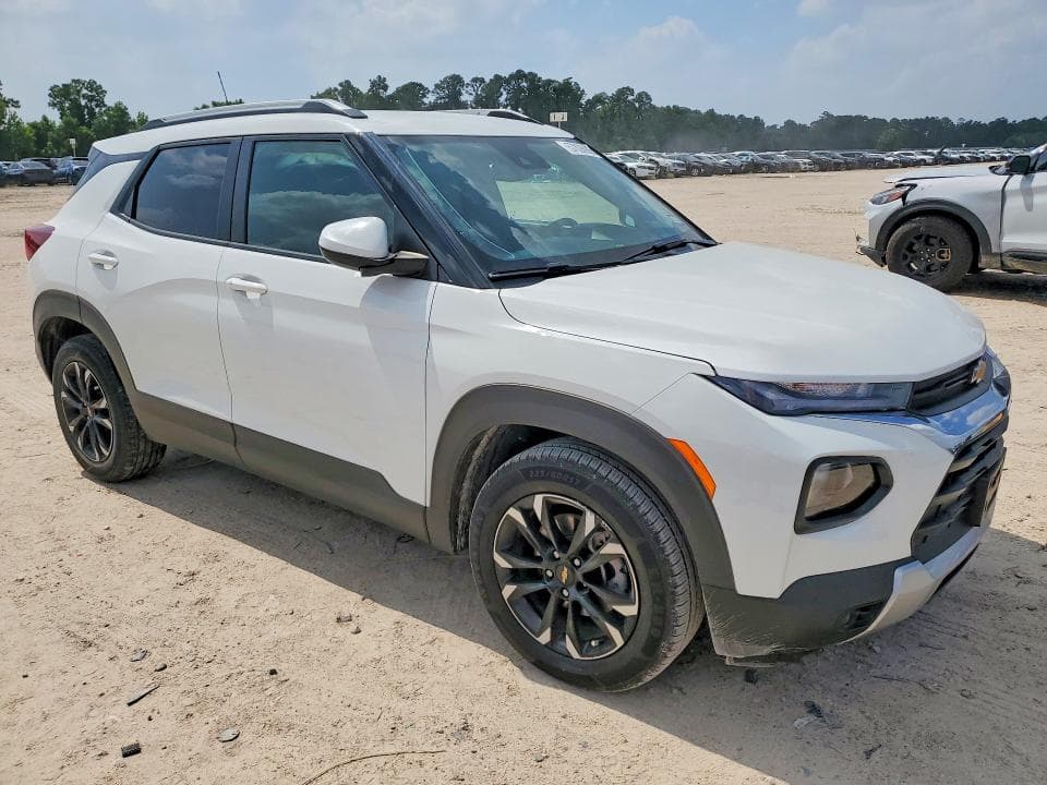 2023 CHEVROLET TRAILBLAZER LT LT 4