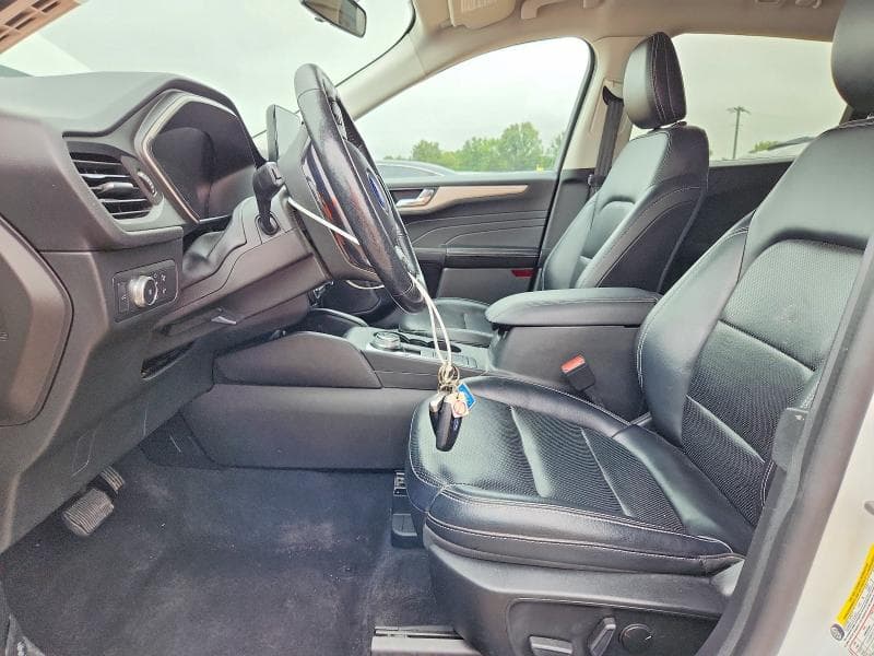 2021 FORD ESCAPE SEL 7
