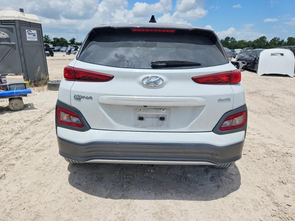2021 HYUNDAI KONA SEL SEL 6