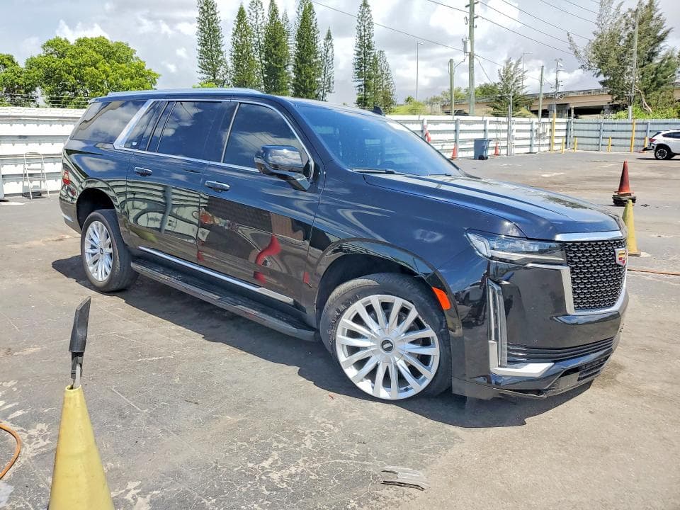 2024 CADILLAC ESCALADE ESV LUXURY 4