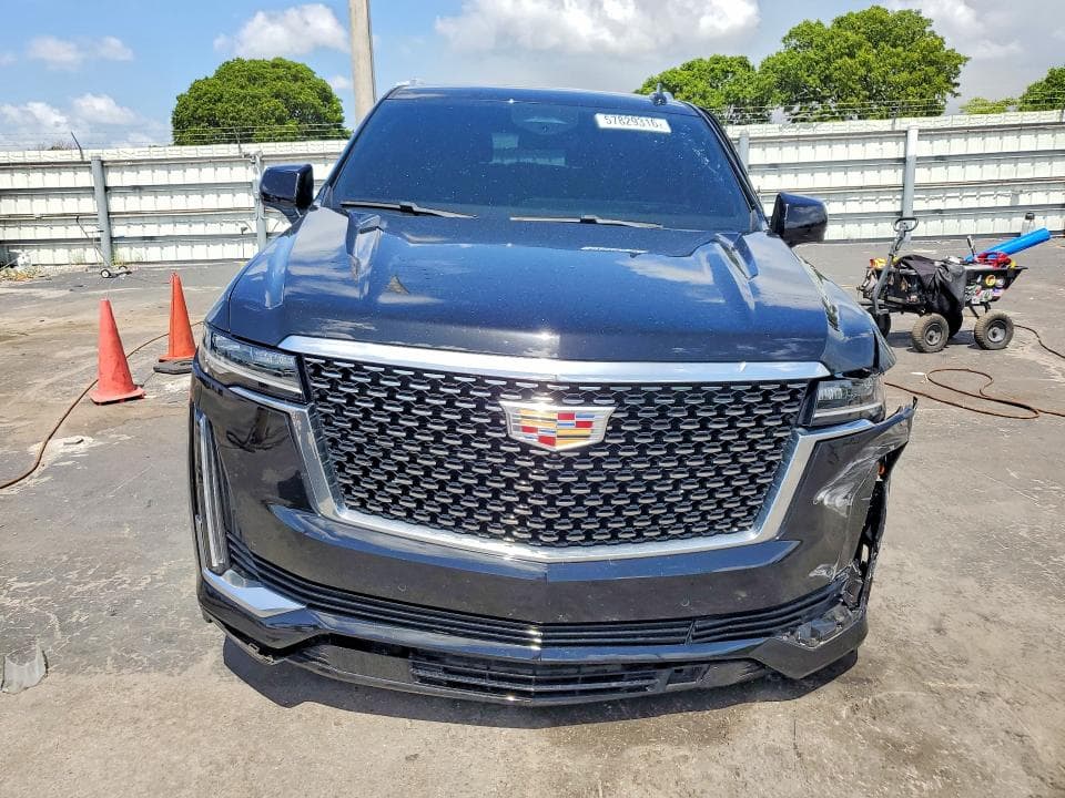 2024 CADILLAC ESCALADE ESV LUXURY 5
