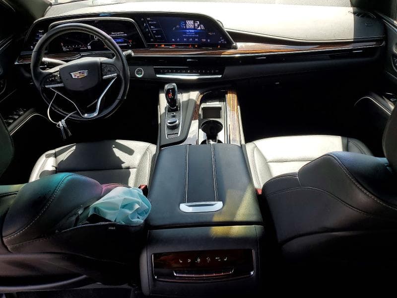 2024 CADILLAC ESCALADE ESV LUXURY 8