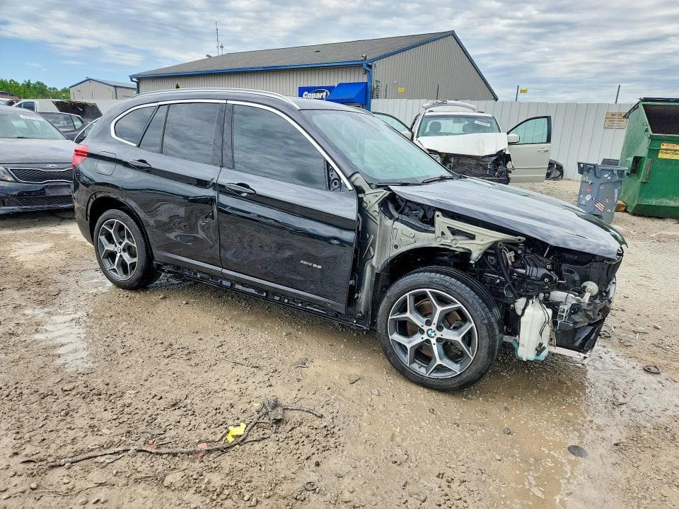 2018 BMW X1 XDRIVE28I 4