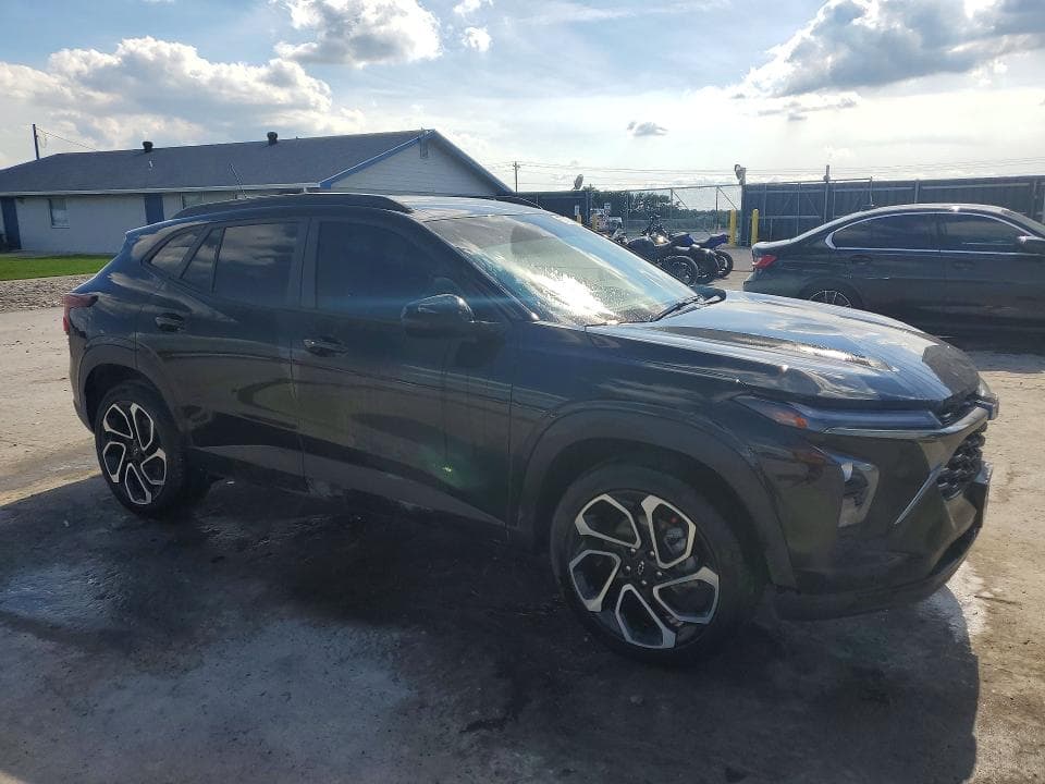 2025 CHEVROLET TRAX 2RS 4