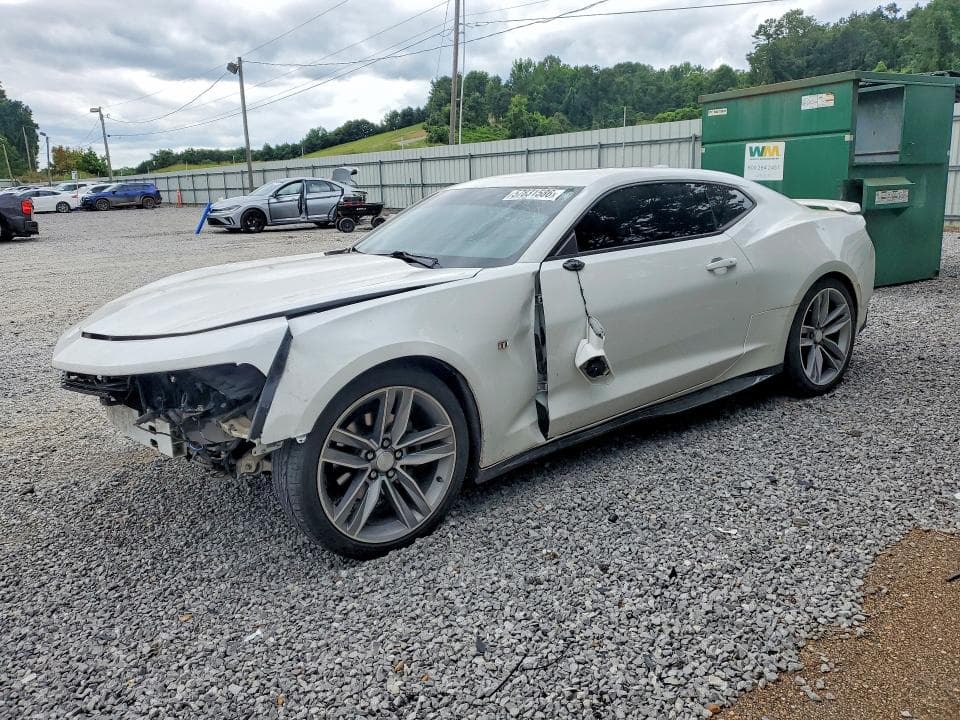 2018 CHEVROLET CAMARO LT 1