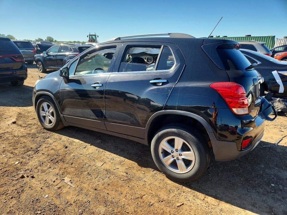 2017 CHEVROLET TRAX 1LT 2
