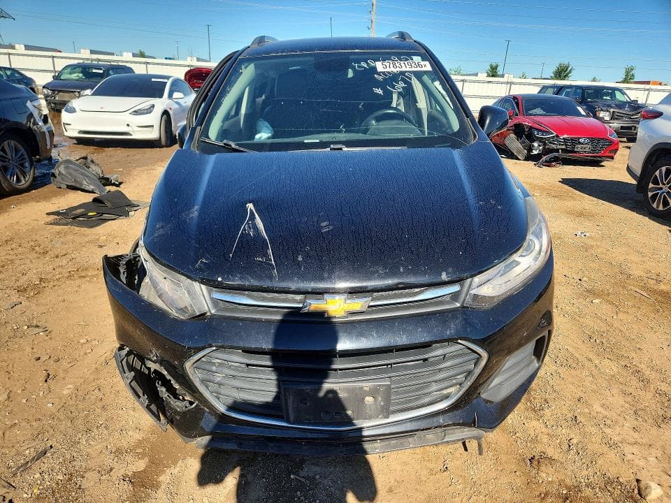 2017 CHEVROLET TRAX 1LT 5
