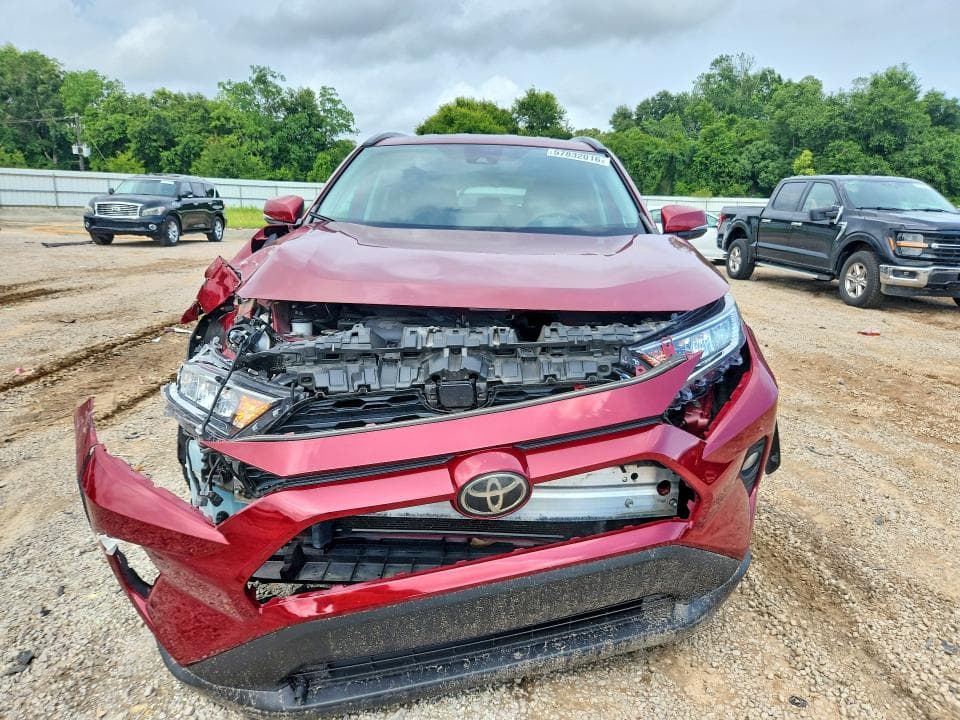 2021 TOYOTA RAV4 XLE XLE 5