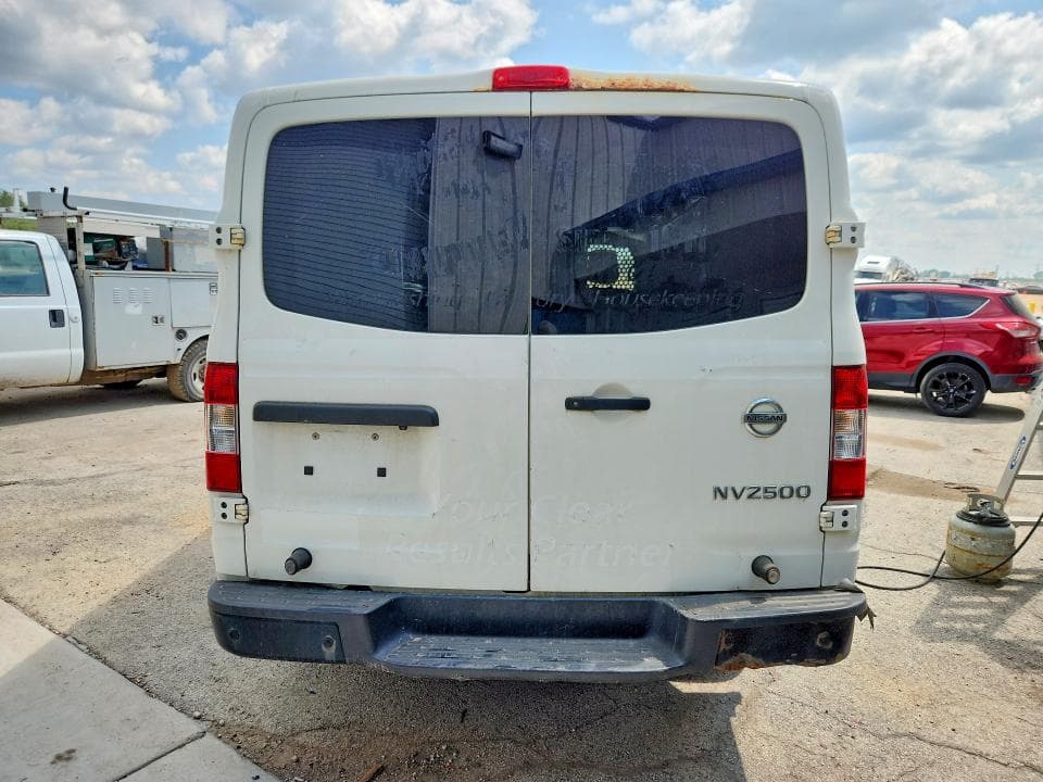 2018 NISSAN NV 2500 HD SV 6