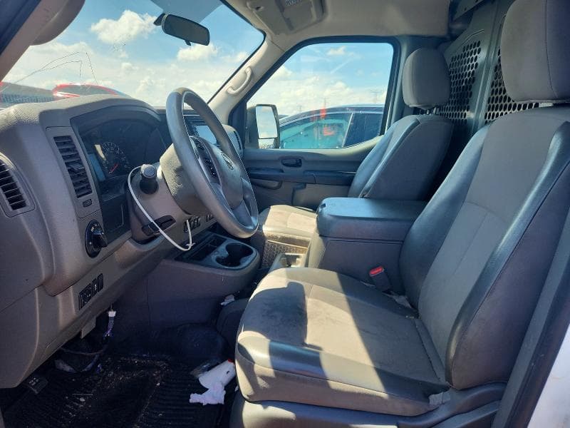 2018 NISSAN NV 2500 HD SV 7