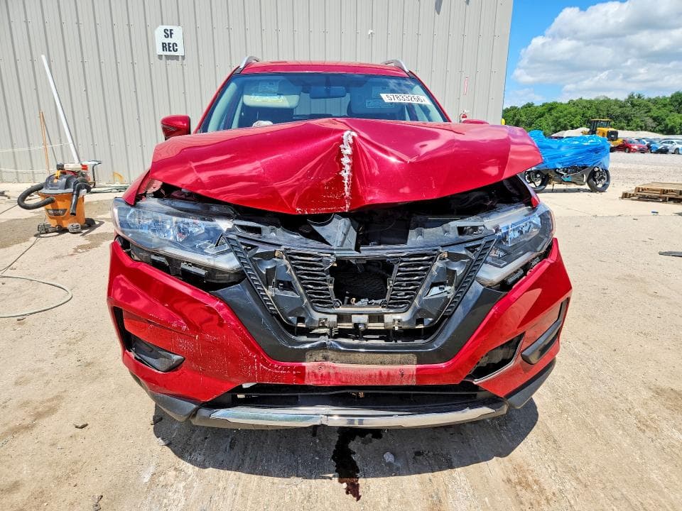 2017 NISSAN ROGUE SV 5