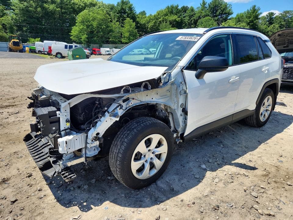 2021 TOYOTA RAV4 LE 1
