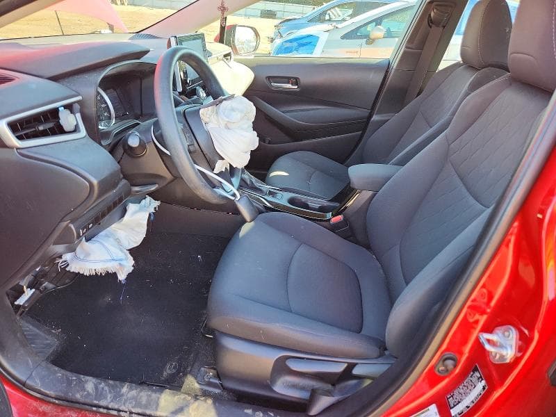 2021 TOYOTA COROLLA LE LE 7