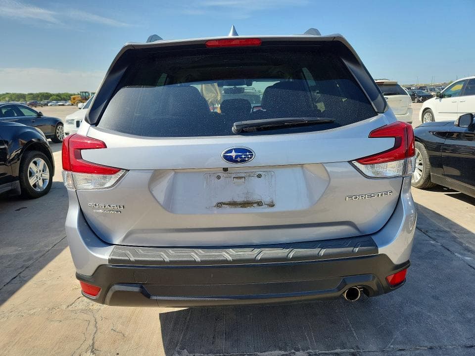 2019 SUBARU FORESTER LIMITED 6
