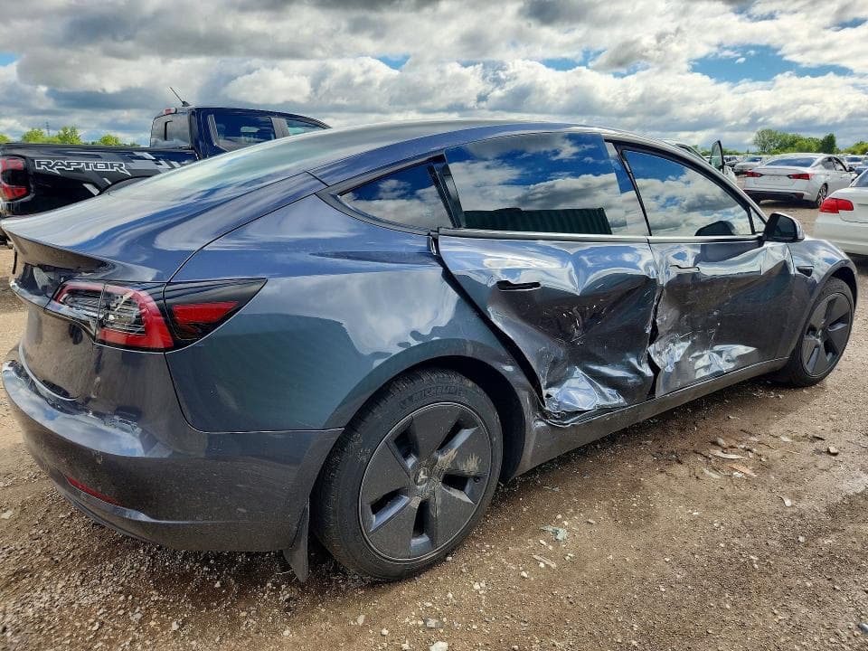 2023 TESLA MODEL 3 3