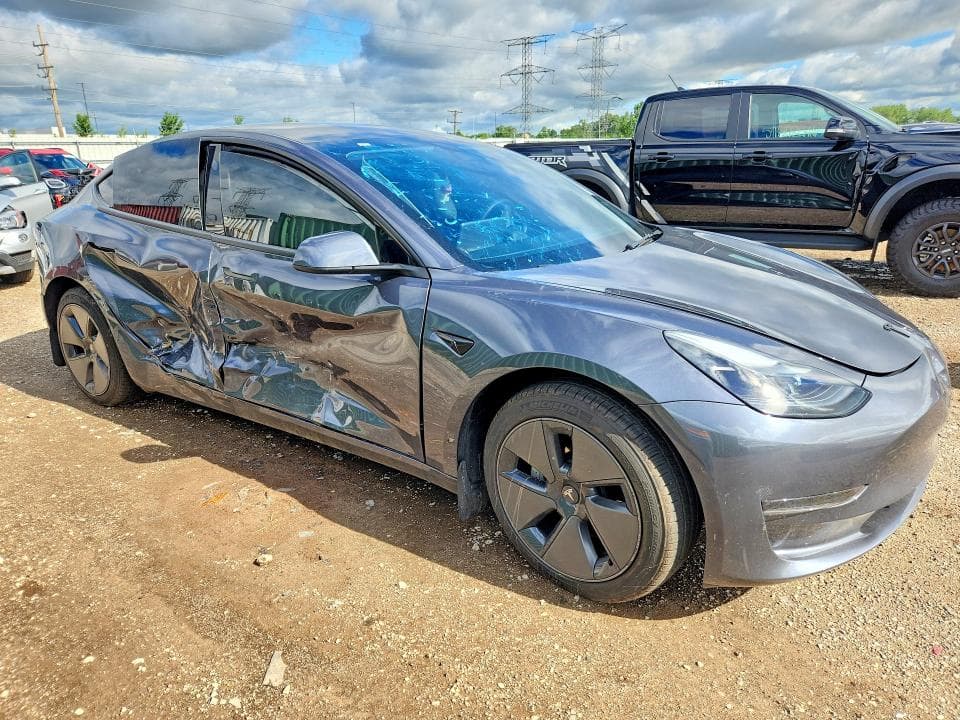2023 TESLA MODEL 3 4