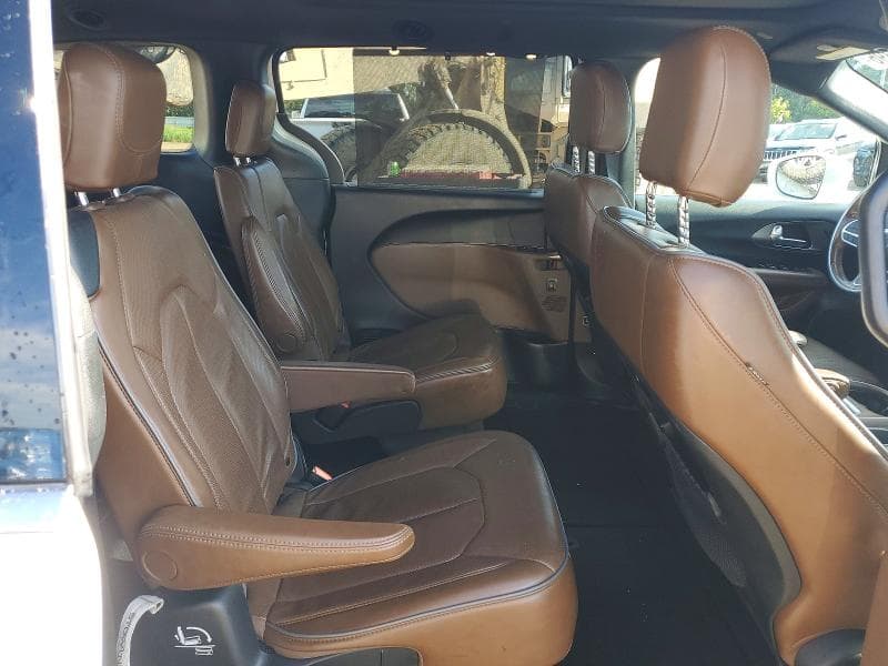 2020 CHRYSLER PACIFICA LIMITED 11