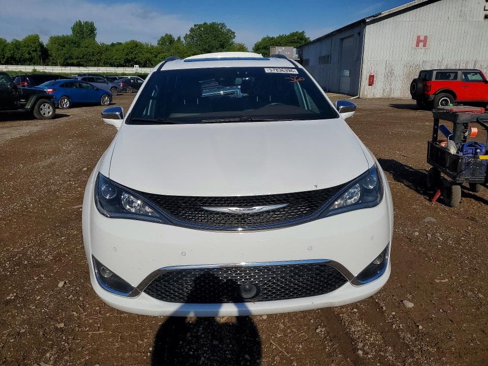 2020 CHRYSLER PACIFICA LIMITED 5