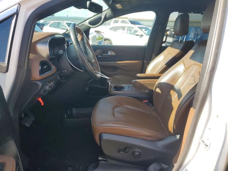 2020 CHRYSLER PACIFICA LIMITED 7