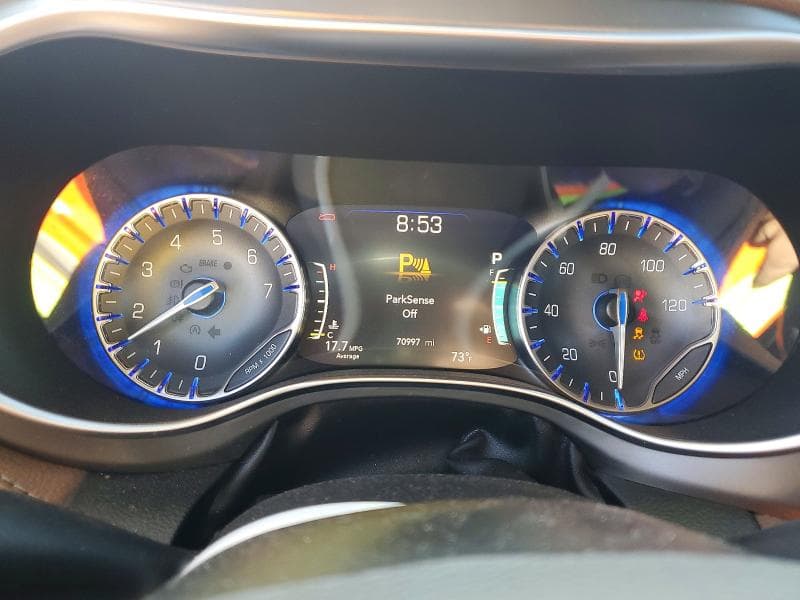 2020 CHRYSLER PACIFICA LIMITED 9