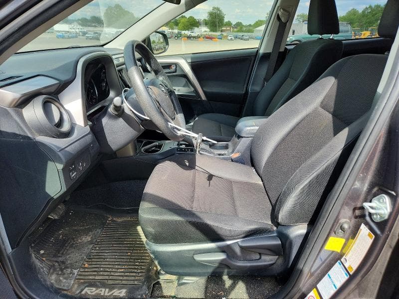 2018 TOYOTA RAV4 LE 7