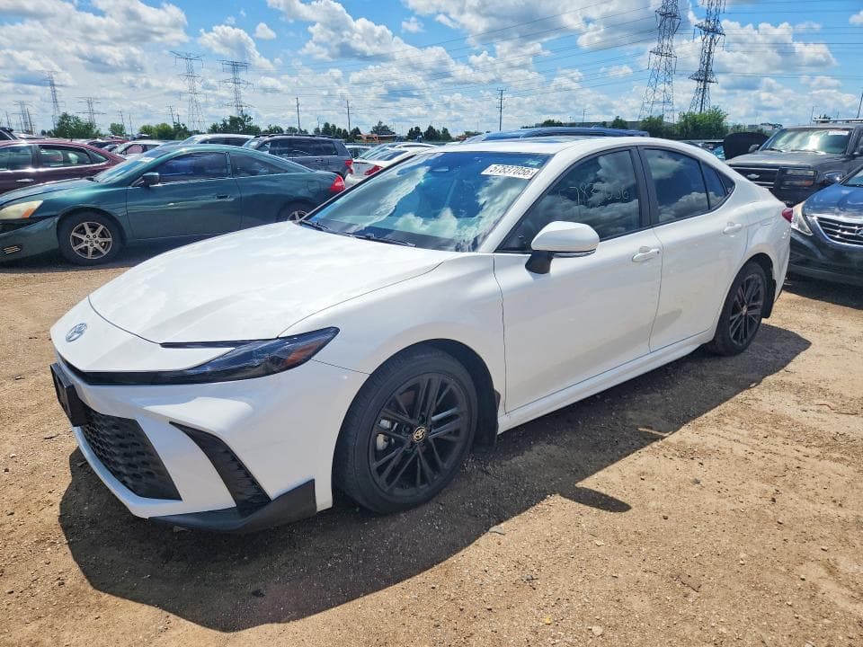 2025 TOYOTA CAMRY SE - 1