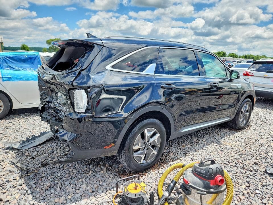 2022 KIA SORENTO S S 3