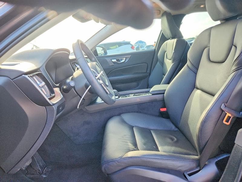 2024 VOLVO S60 PLUS 7