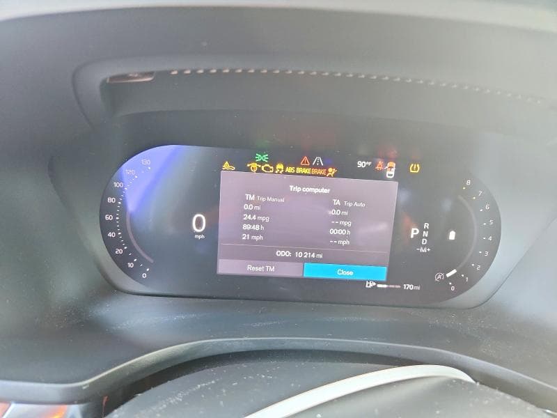 2024 VOLVO S60 PLUS 9