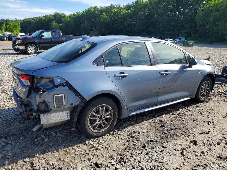 2021 TOYOTA COROLLA LE 3