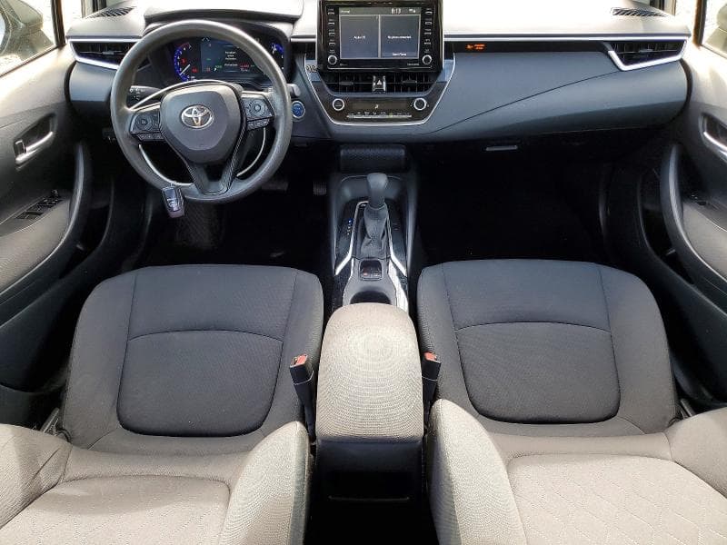 2021 TOYOTA COROLLA LE 8