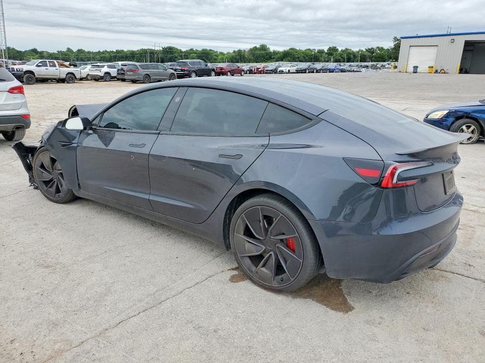 2025 TESLA MODEL 3 2