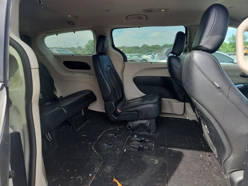 2017 CHRYSLER PACIFICA TOURING L 11