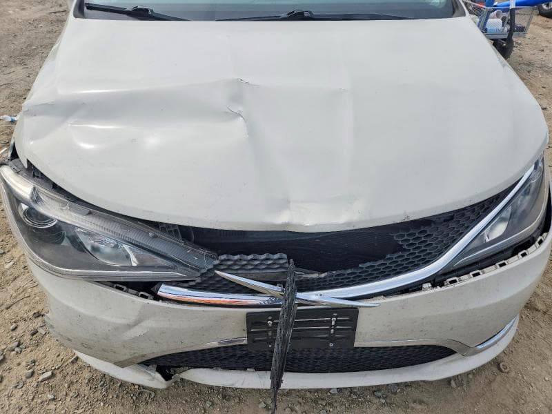 2017 CHRYSLER PACIFICA TOURING L 12