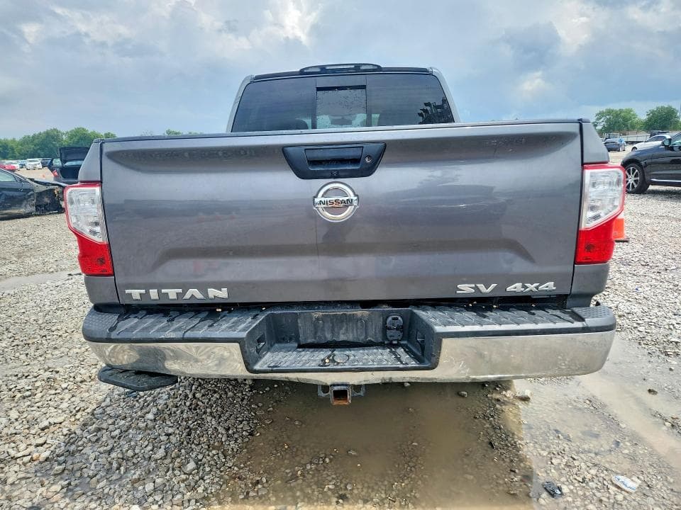 2019 NISSAN TITAN SV 6