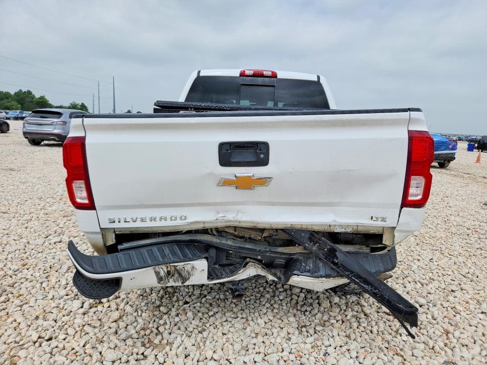 2018 CHEVROLET SILVERADO K1500 LTZ 6
