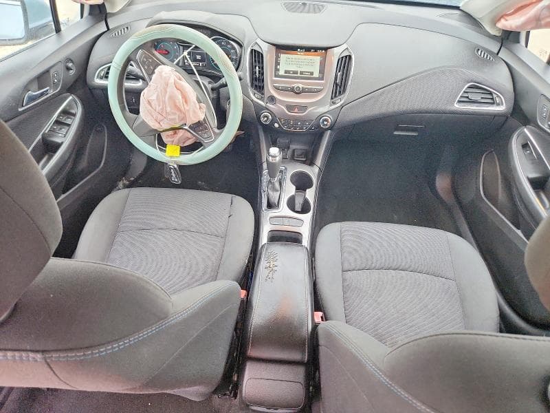 2017 CHEVROLET CRUZE LT 8